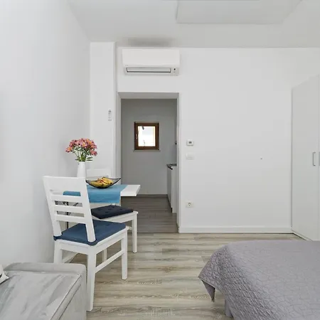 Nada Apartament Umag